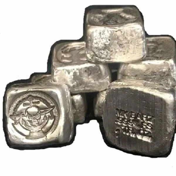 1 Troy Oz. "Swashbuckler" Skull Stamped Cube .999 Fine Silver