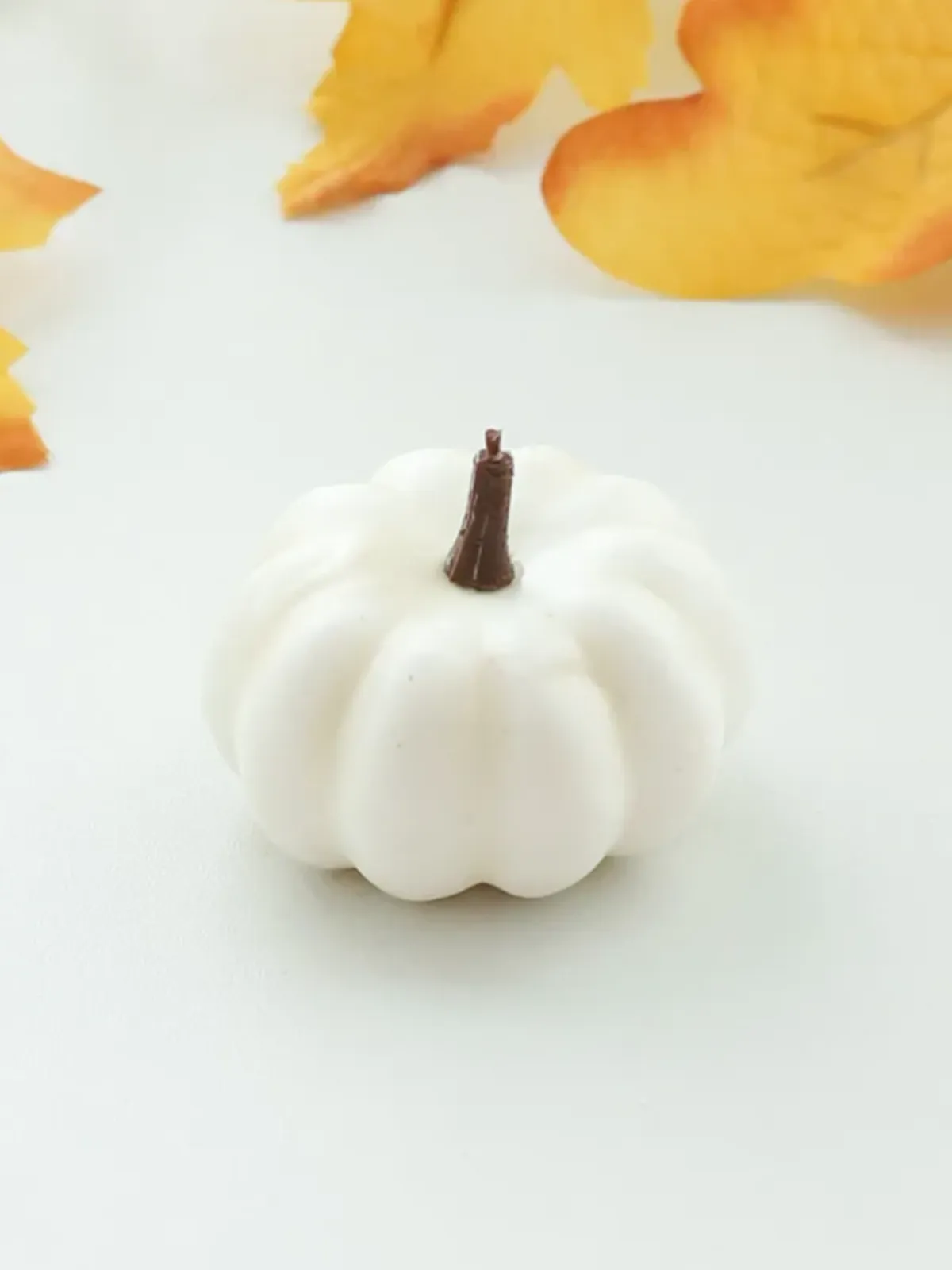 10-Piece Mini Pumpkin Thanksgiving Decor Set
