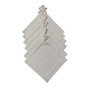 6 White Cotton Napkins with Tassel
