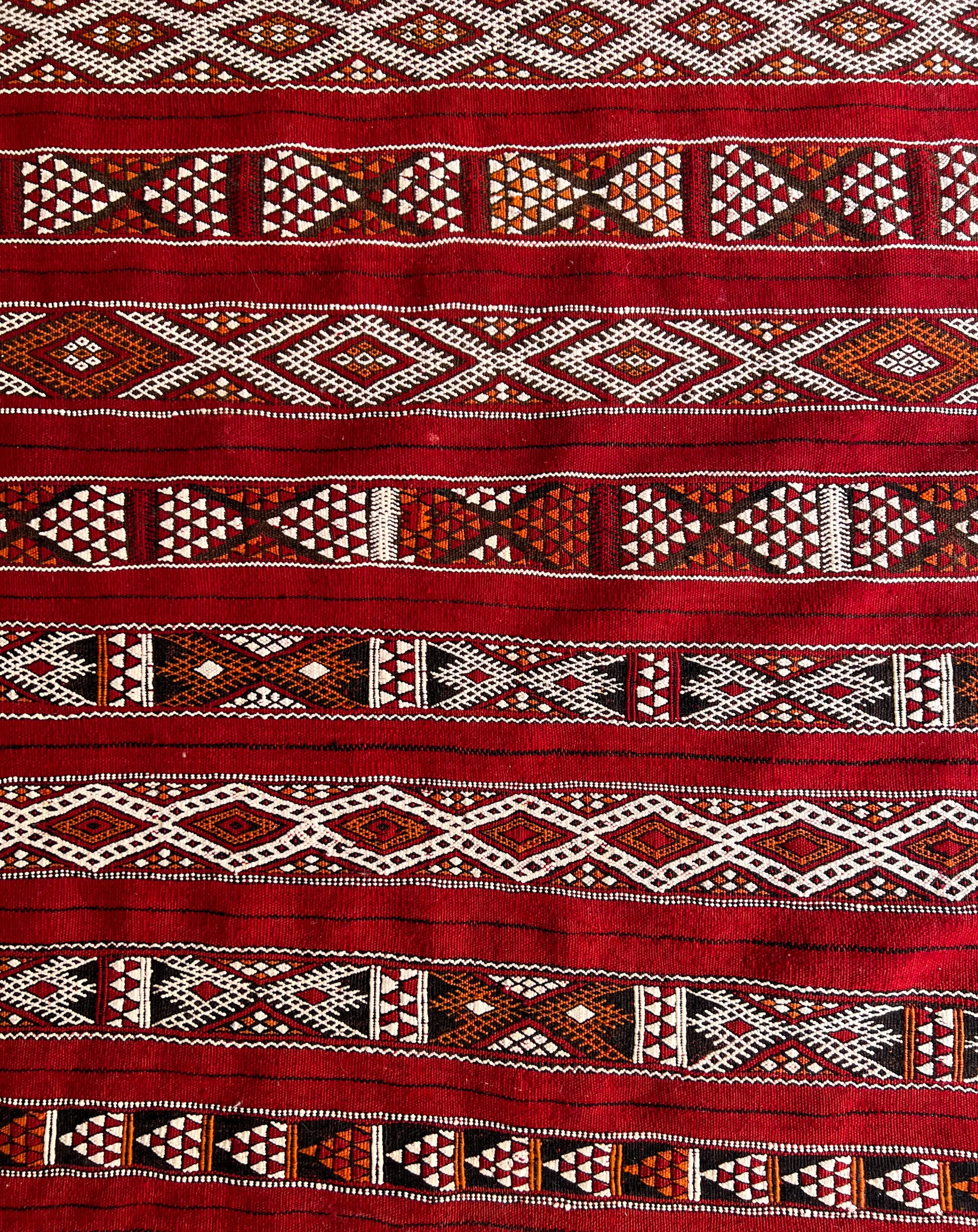 Ait Yadine Vintage Souk Kilim