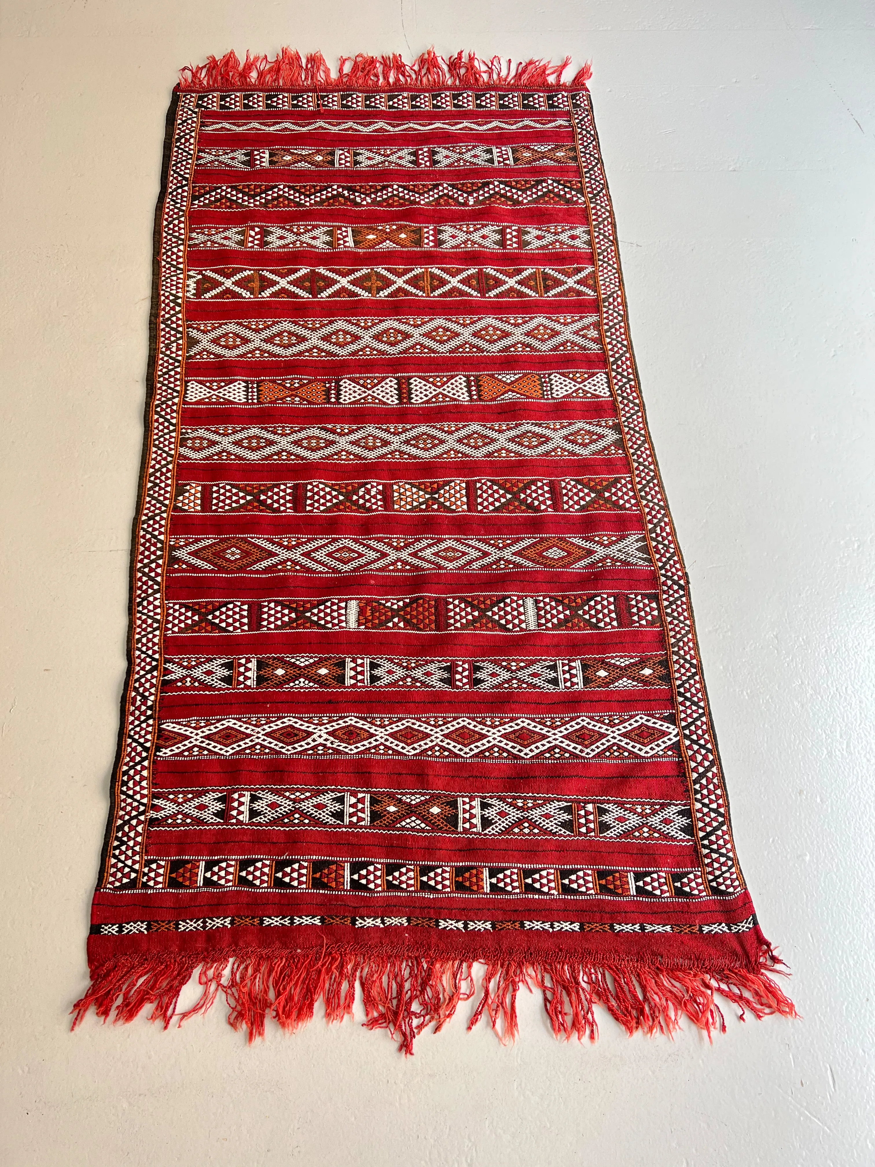 Ait Yadine Vintage Souk Kilim