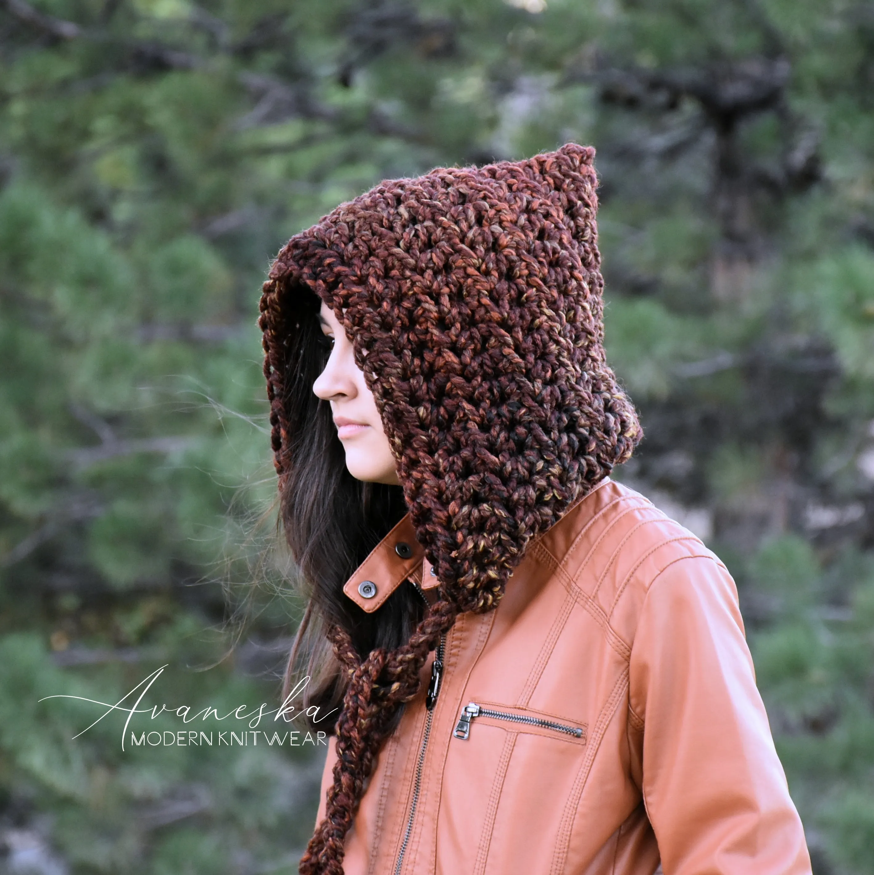 Chunky Large Hood Hat with Ties | THE YORK