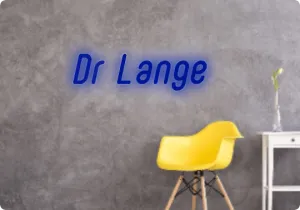 Custom text: Dr Lange