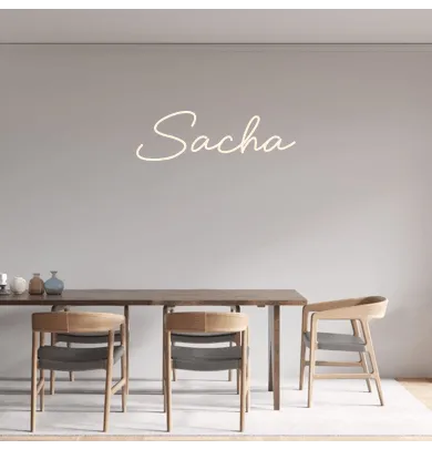 Custom text: Sacha