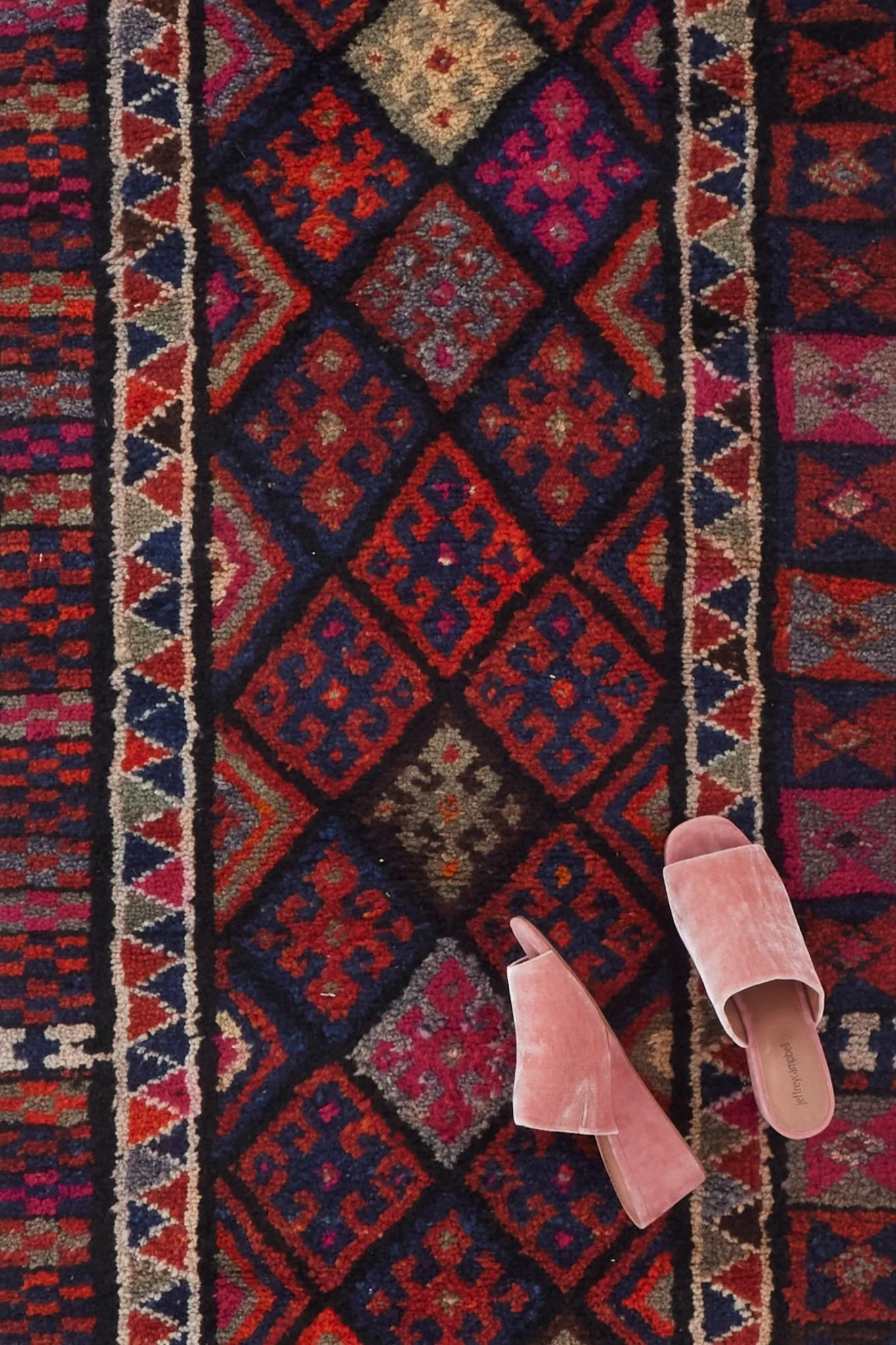 'Edna' Vintage Turkish Runner- 2'7'' x 11'1''