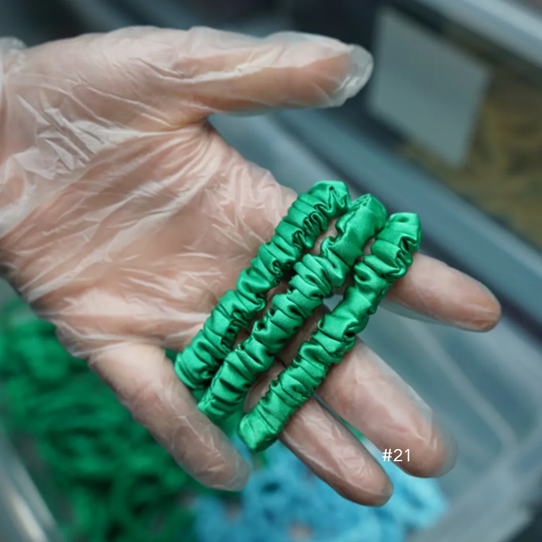 Green silk scrunchies mini Forest