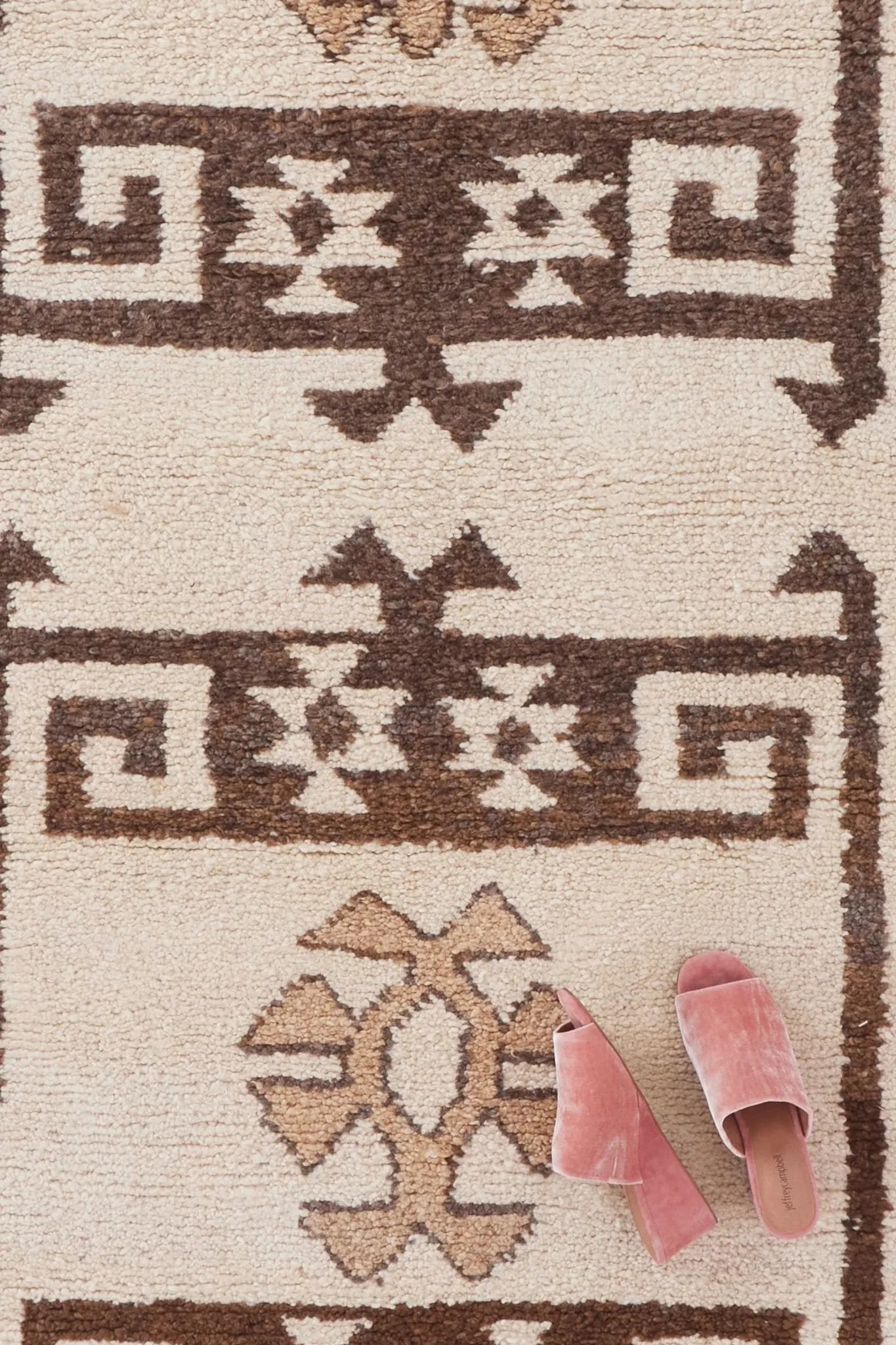 'Greta' Rare Vintage Turkish Runner- 3' x 11'9''