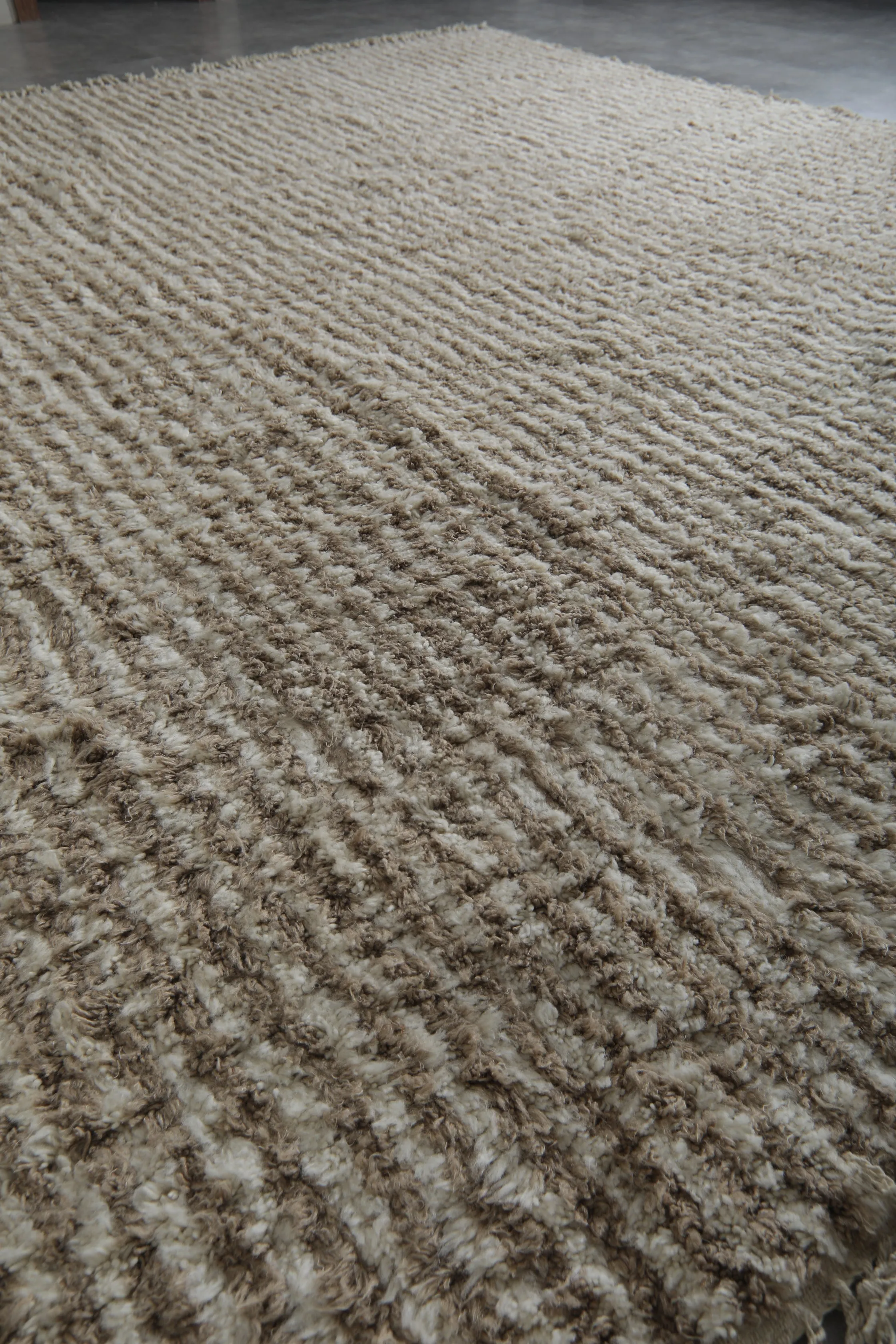 Handwoven Moroccan rug - Custom rug - Wool rug