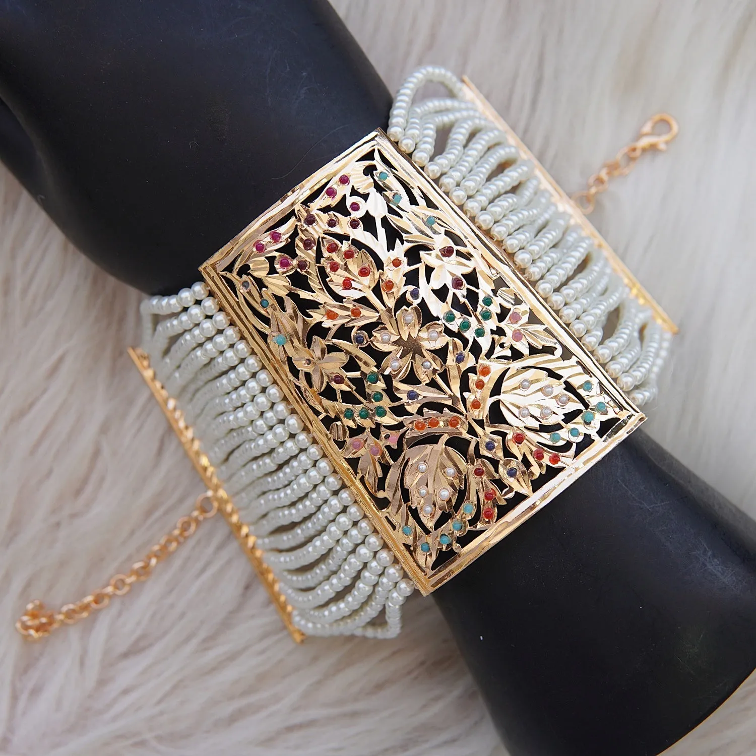 Hyderabadi Traditional Look Kalai