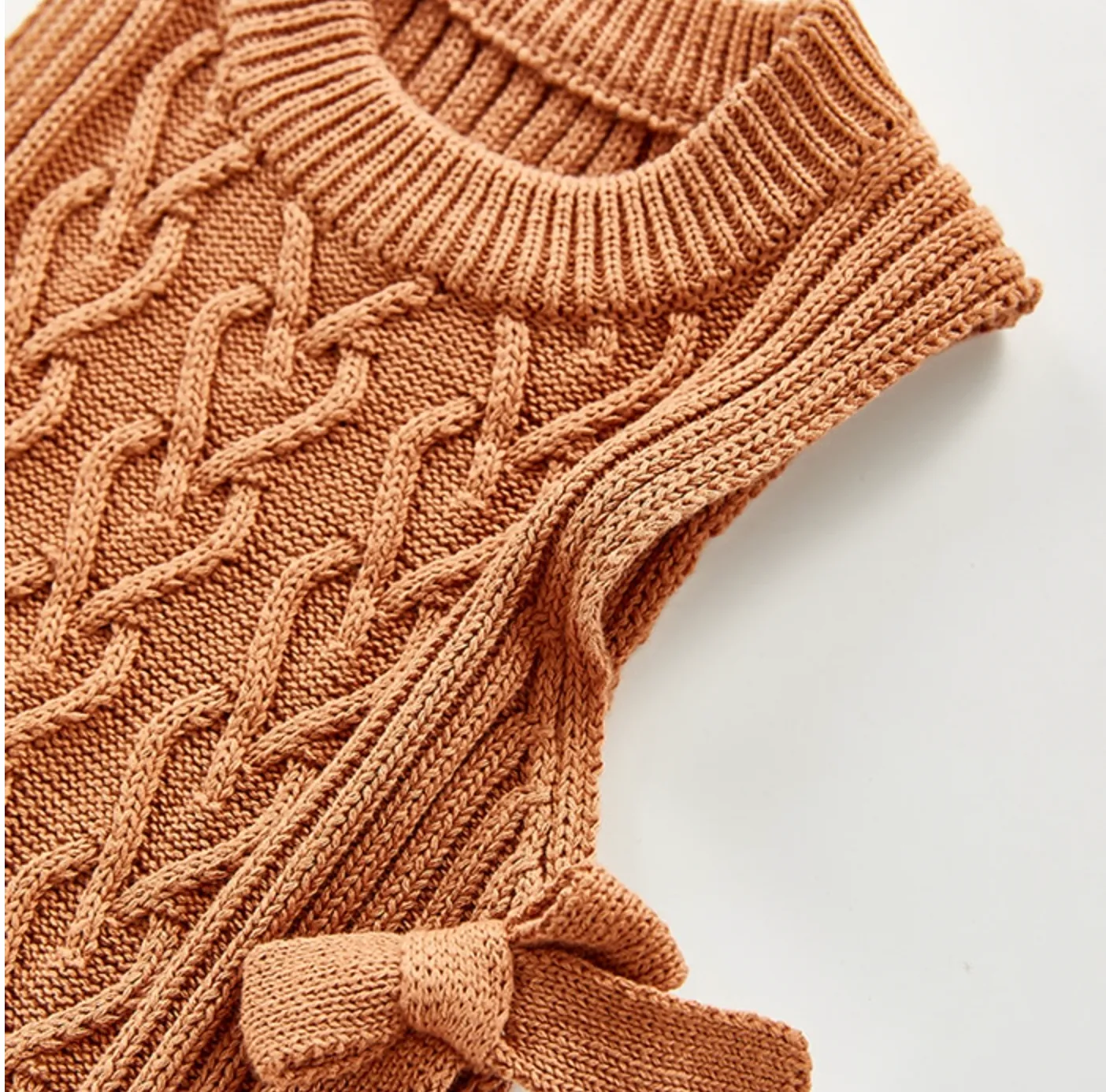 Knitted Tie-side Vest - Caramel