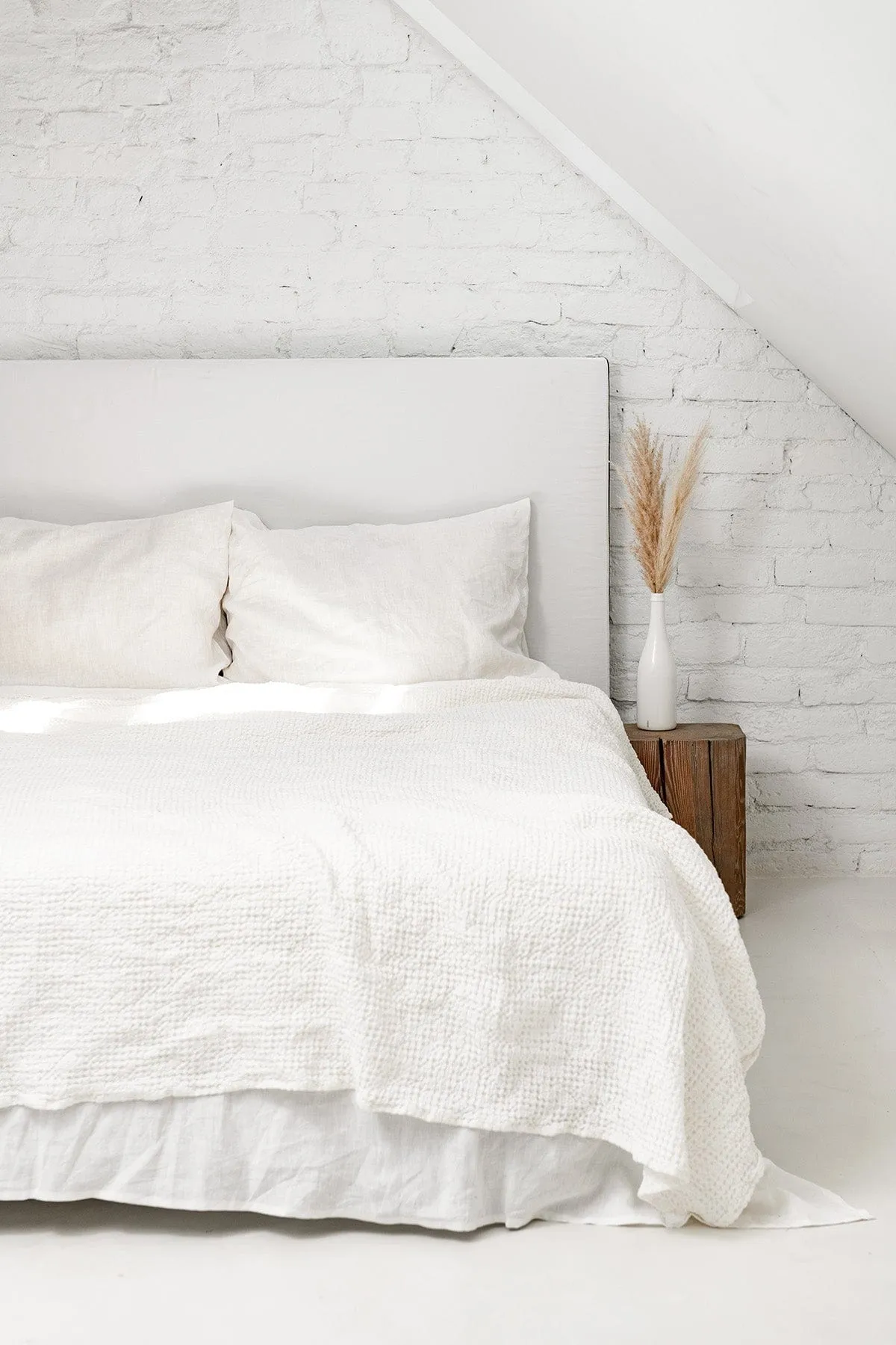 Linen Waffle Blanket | White