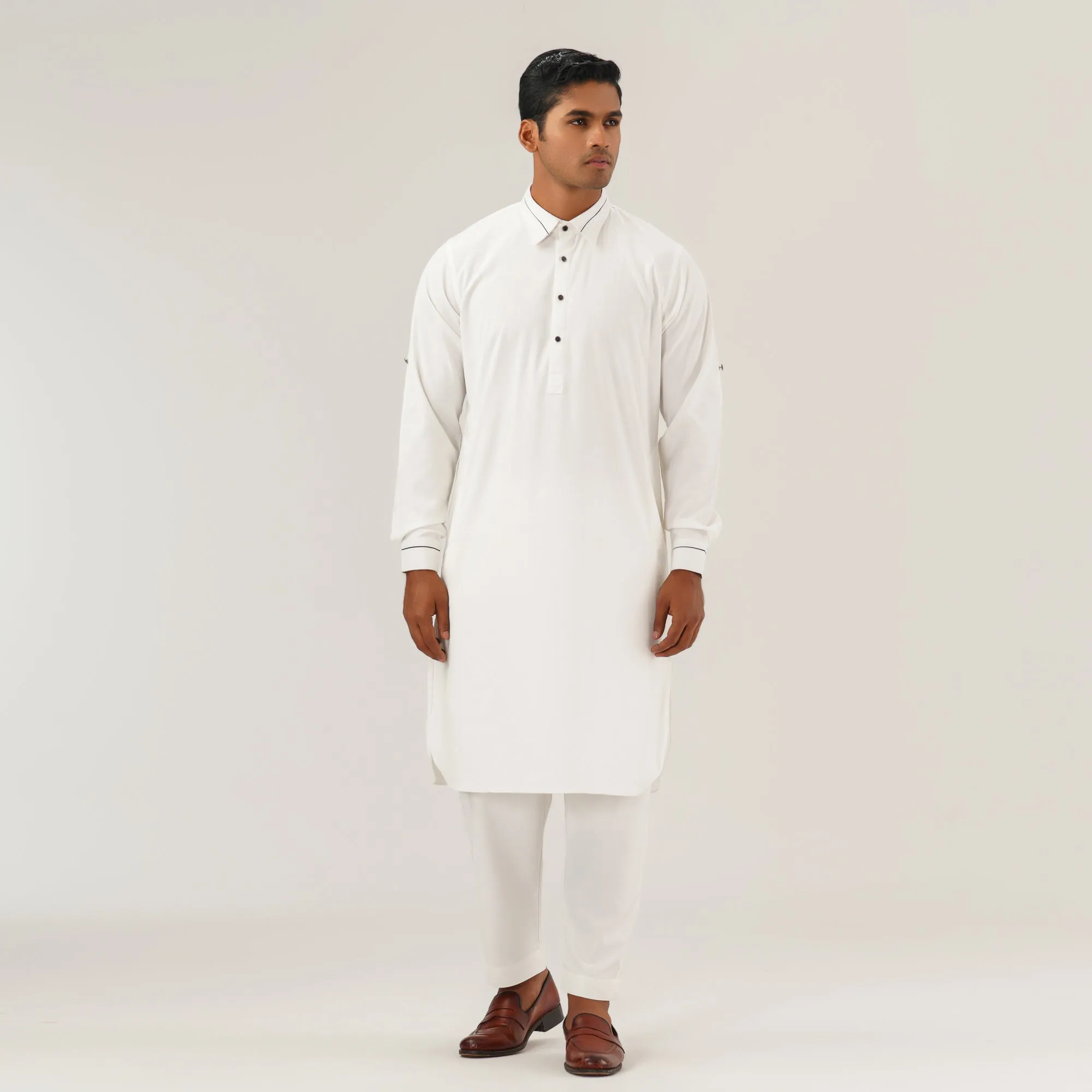 Mens White Basic Kabli