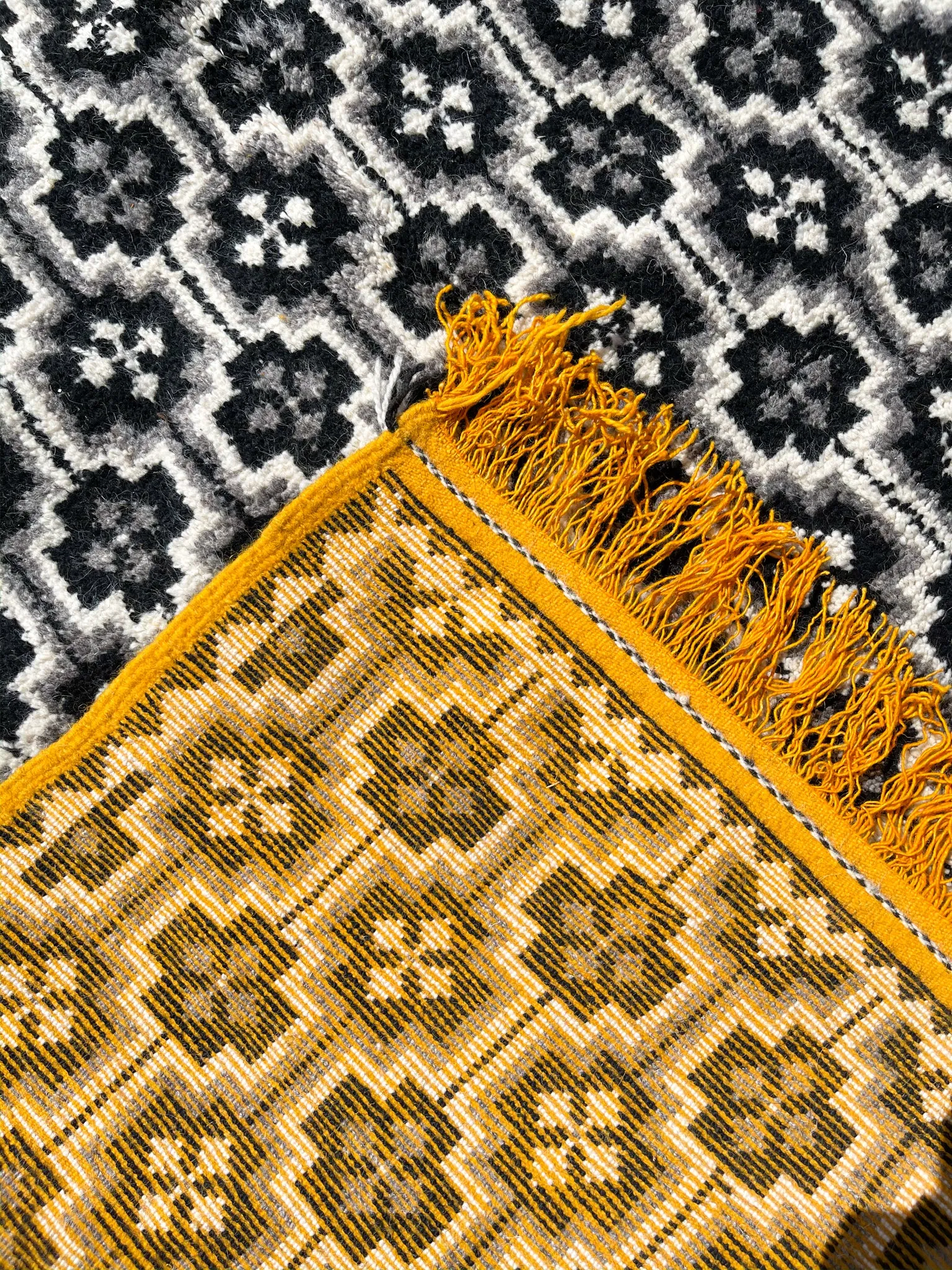 Mlouka's Prosperous Tazenakht Knot