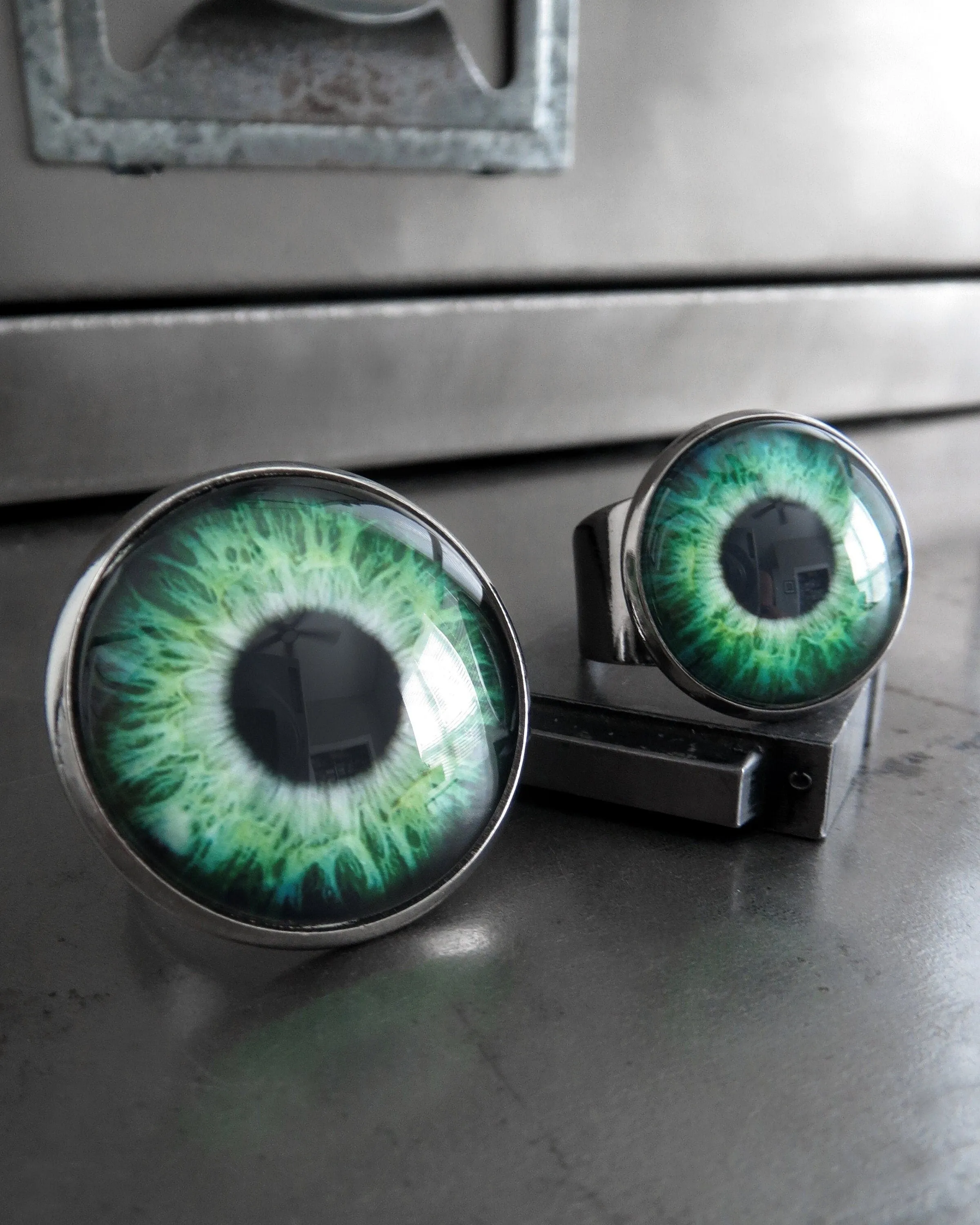 Monster Gothic Green Eyeball Ring - 2 Sizes
