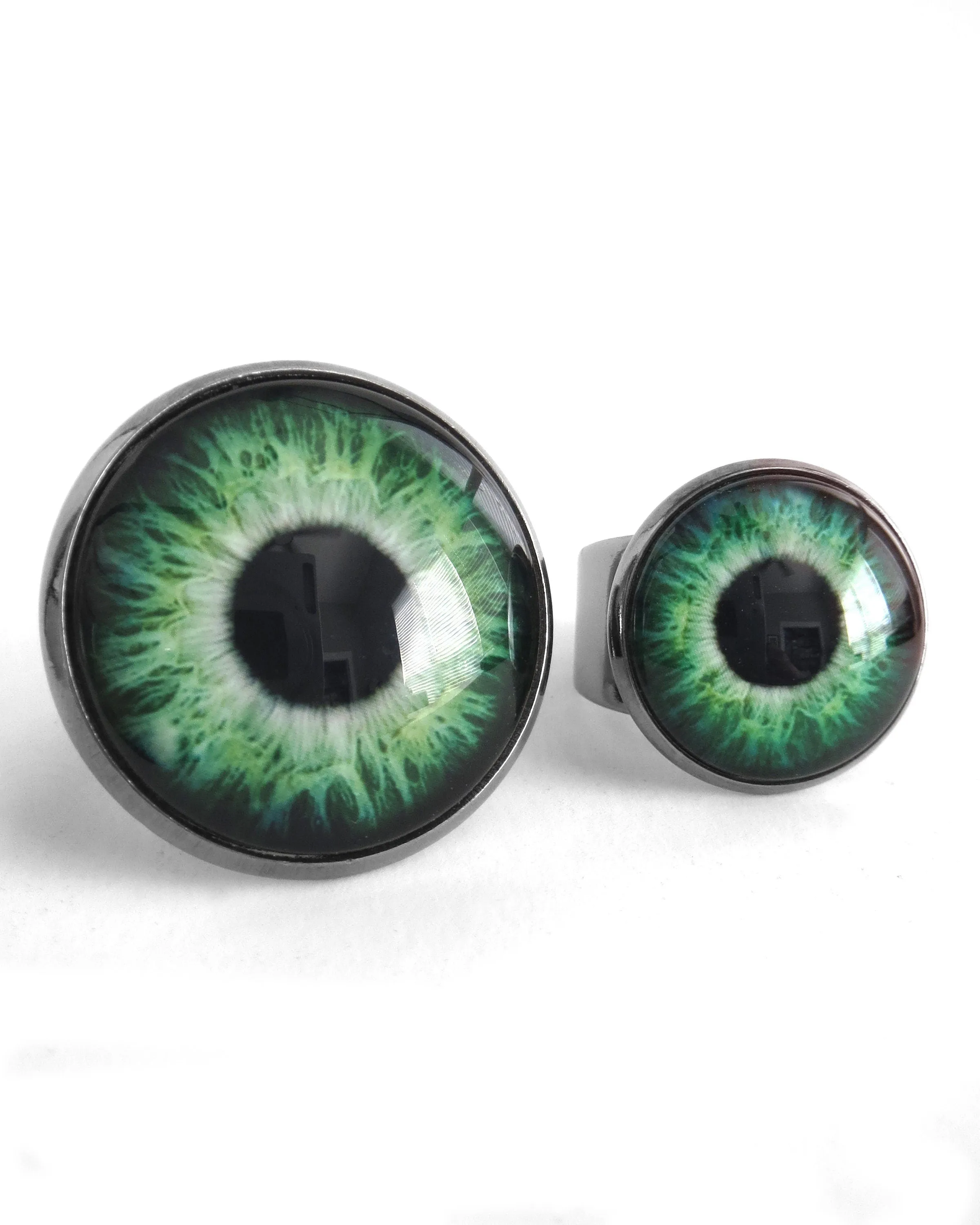 Monster Gothic Green Eyeball Ring - 2 Sizes