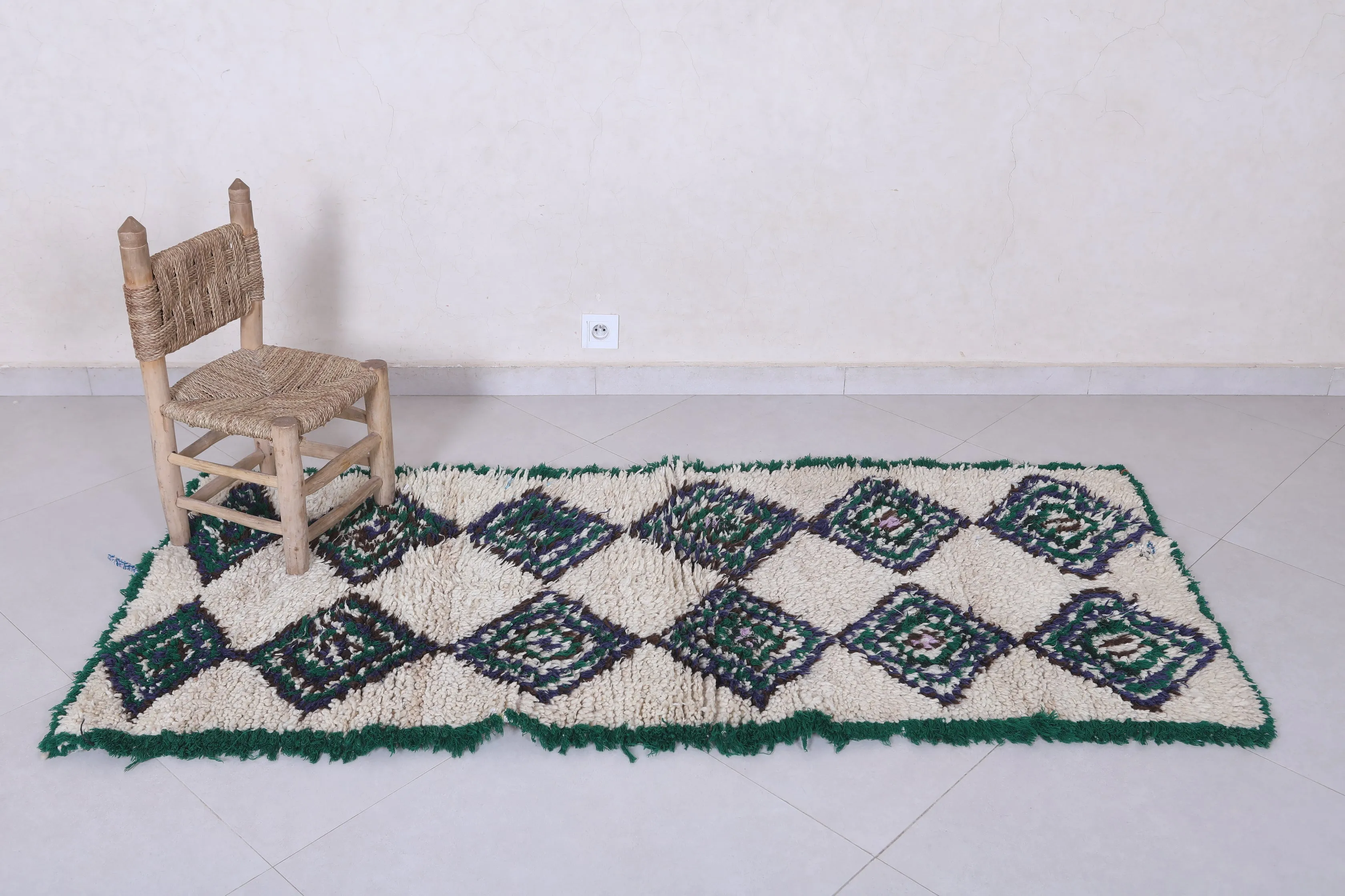 Moroccan Berber Rug - Diamond Pattern 2.7ft x 6.4ft