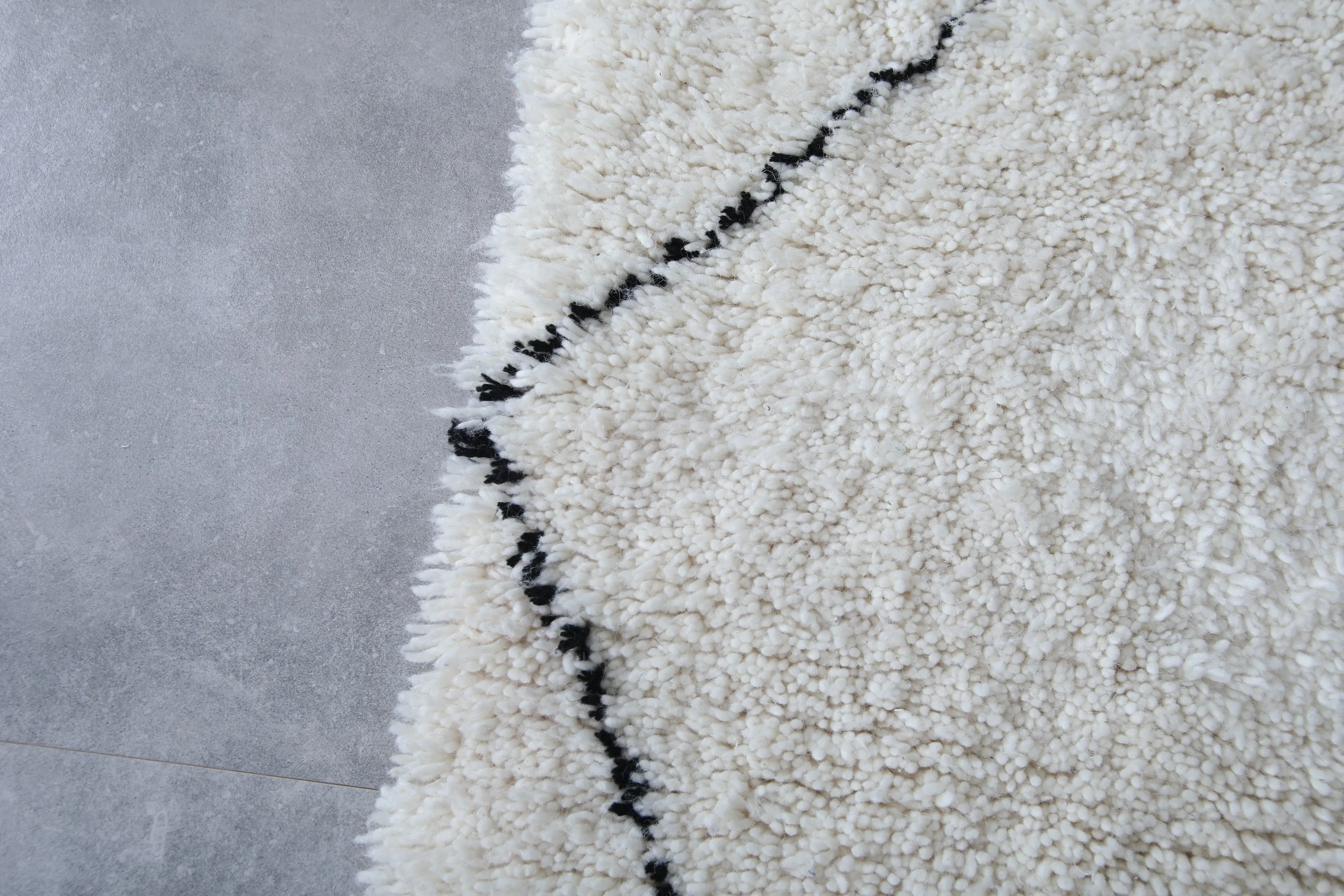 Moroccan Handmade Rug - 6 x 6.9 Feet | Beni Ourain Wool Rug