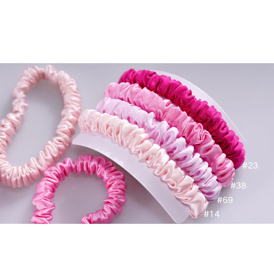 Rose Carmine silk scrunchies mini