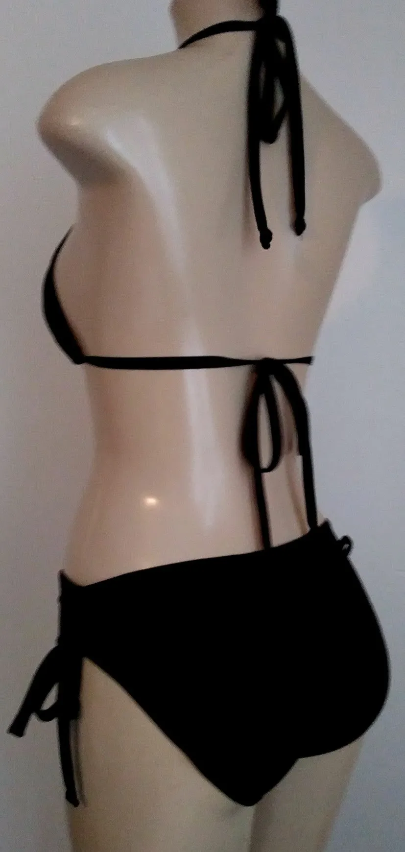 Sliding bikini triangle tops Women's halter bikinis Hip hugger bikini bottoms