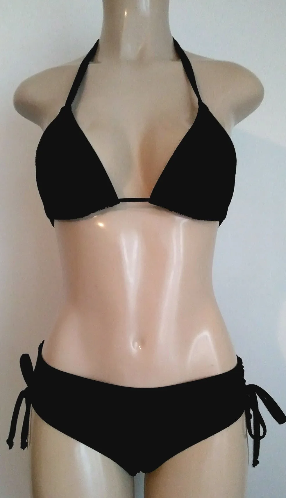 Sliding bikini triangle tops Women's halter bikinis Hip hugger bikini bottoms
