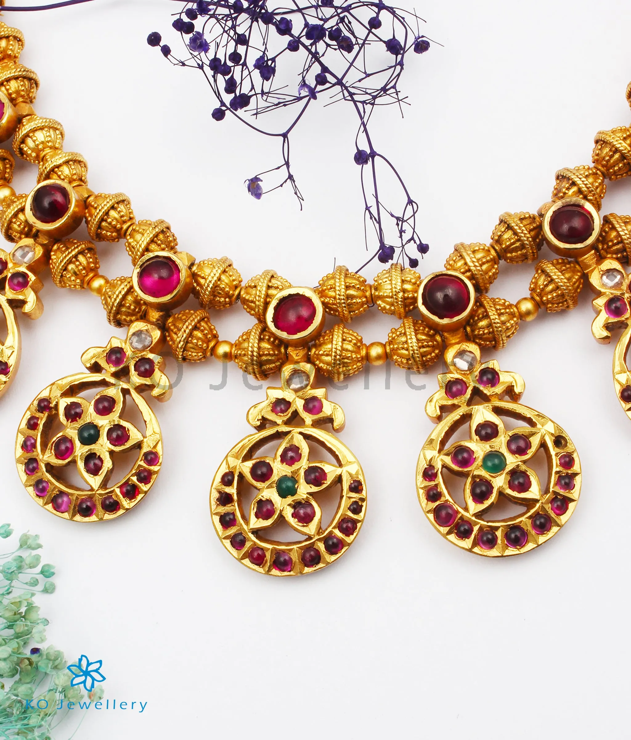 The Darpana Silver Kemp Necklace