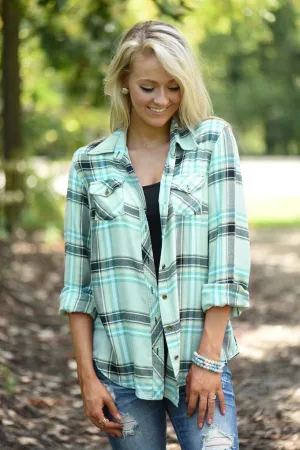 Traditional Black & Mint Flannel Top