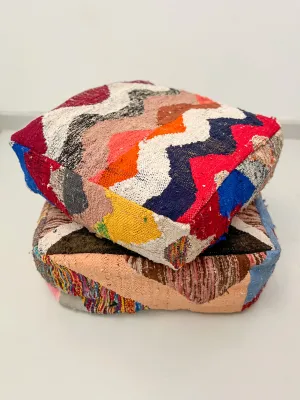 Vintage Boucherouite Pouf - Wavy Multicolor
