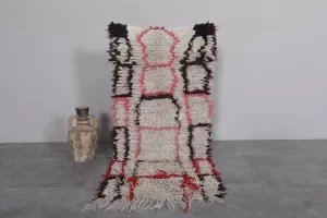 Vintage Handmade Berber Rug – Moroccan Wool Carpet (2.5 x 5.7 ft)