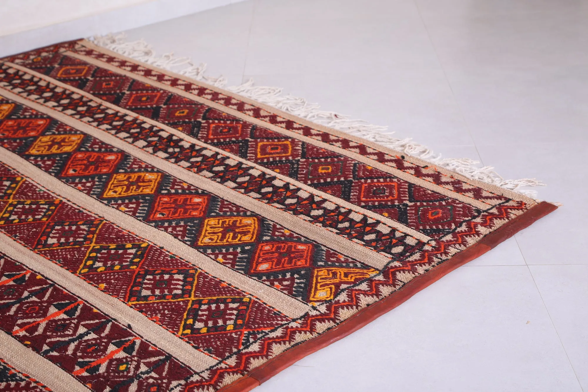 Vintage Moroccan Rug 6.1 X 9.6 Feet