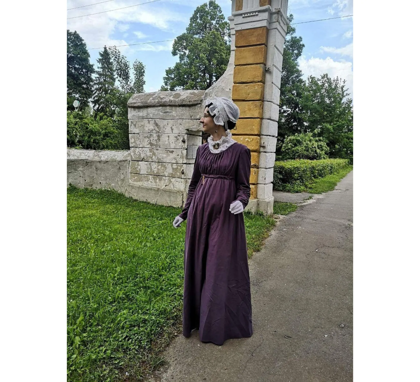 Violet regency day linen dress inspired by Jane Austen novels