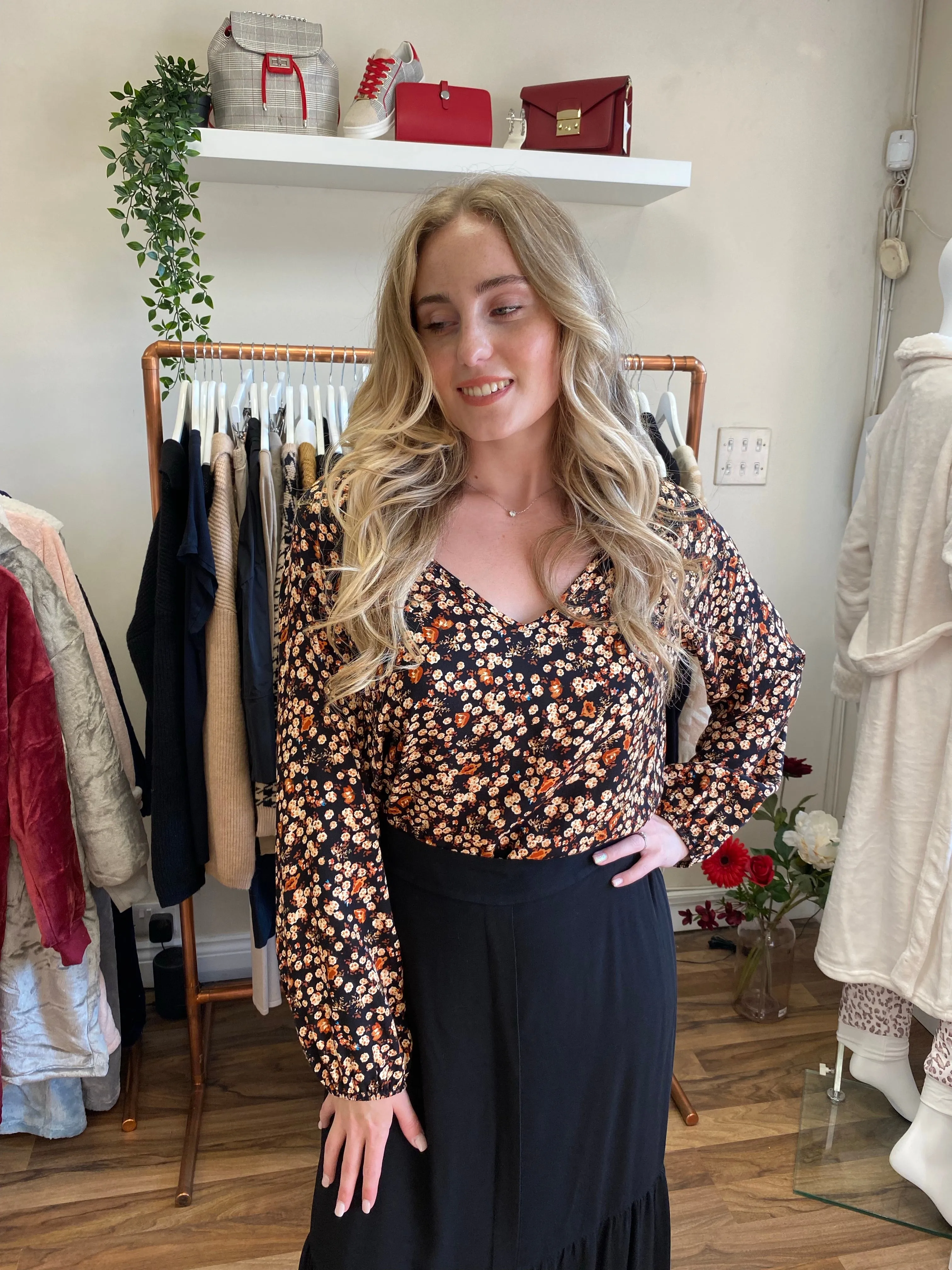 Wesley V-Neck Viscose Top in Autumn Floral