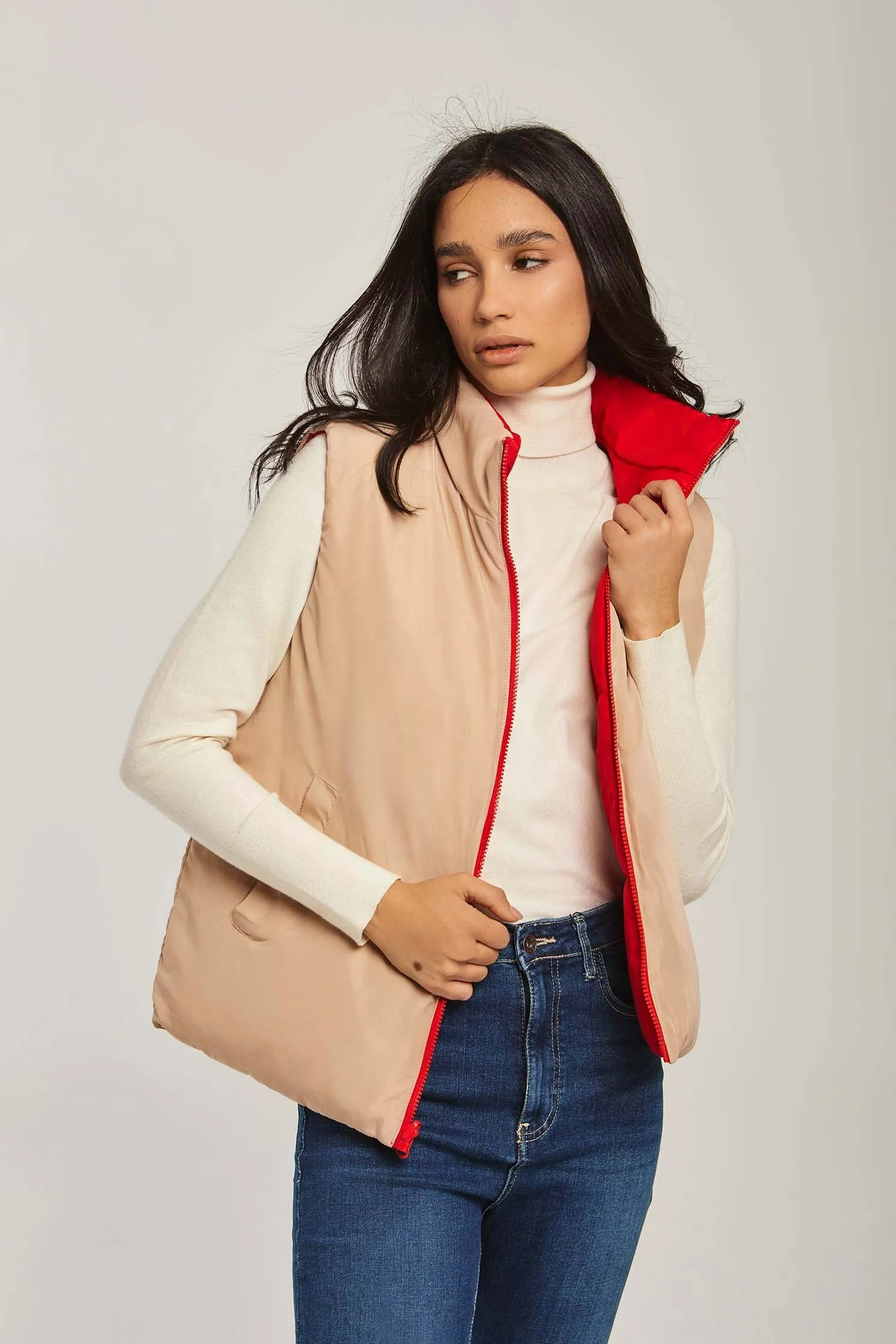 Women Vest Reversible Puffer Red